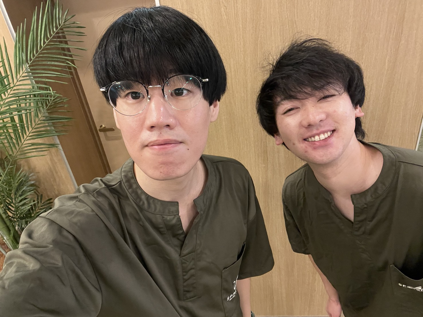 【4/27(月)21:00-22:3...